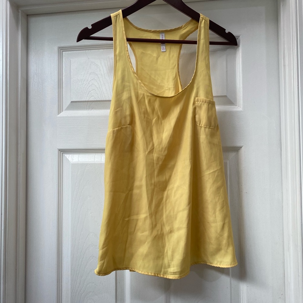 Xhilaration yellow racerback blouse